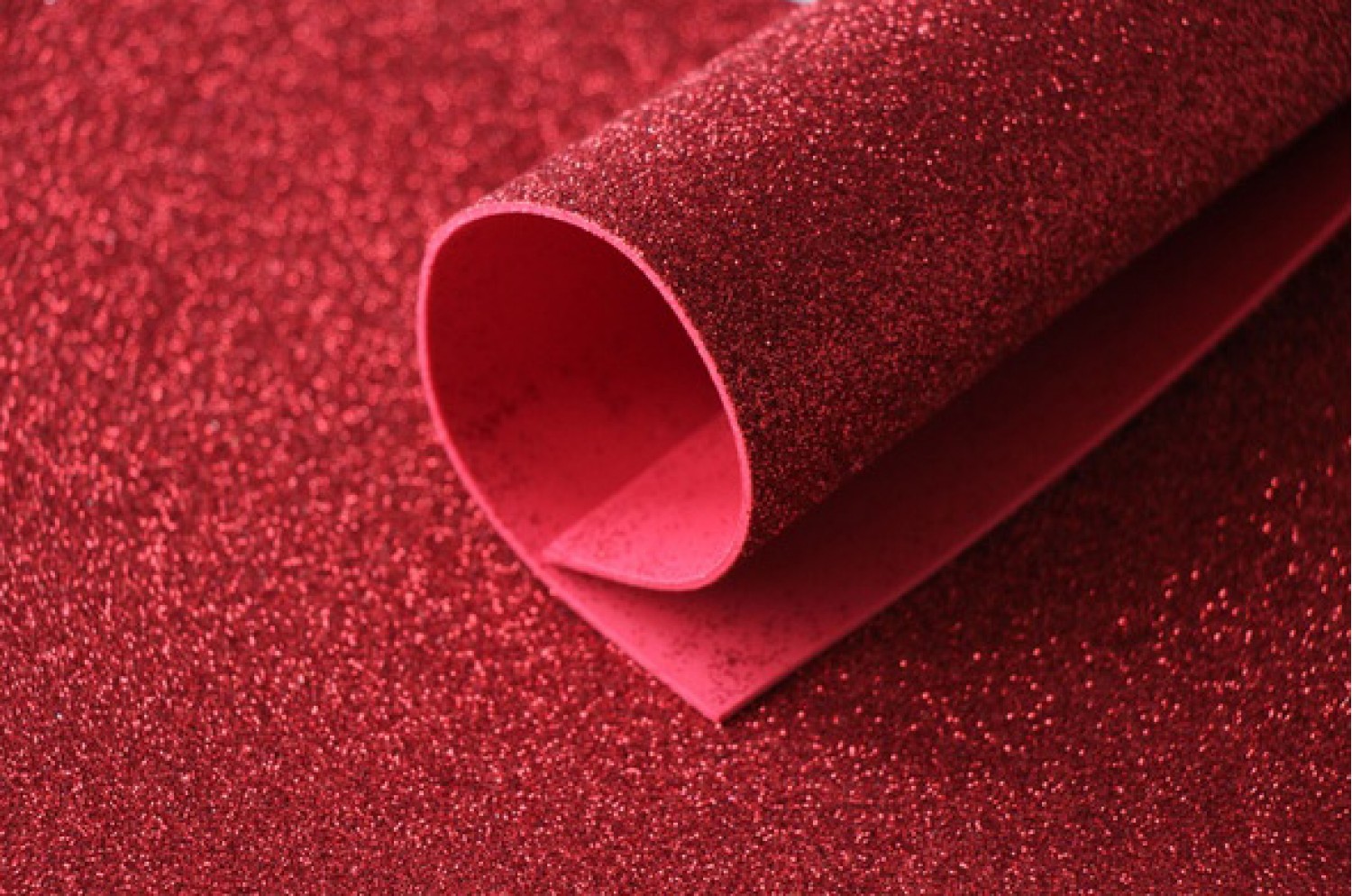 Красный глиттерный фоамиран 2 мм